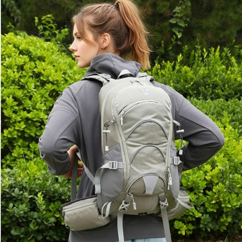 Wanderrucksack Damen belüftet