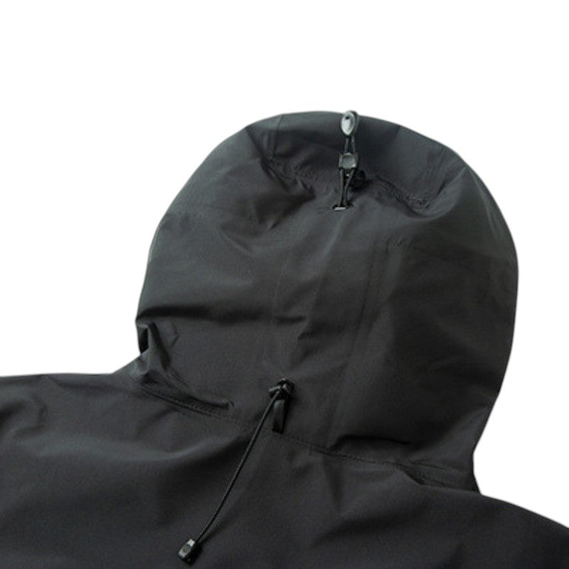 Regenjacke Wandern mit Unterarmbelüftung