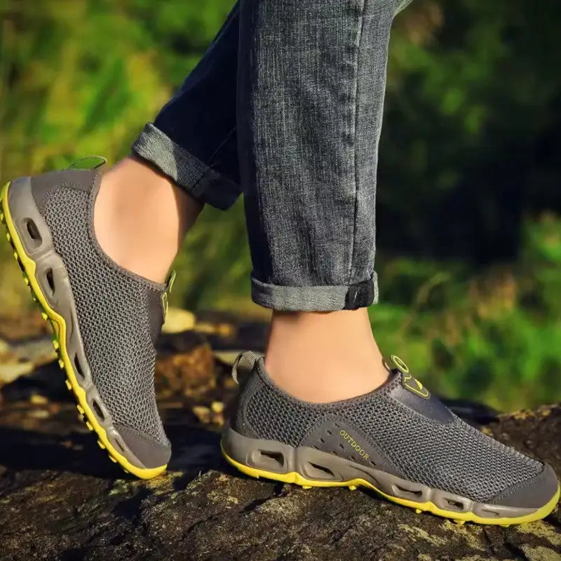 Wanderschuh Slip-On