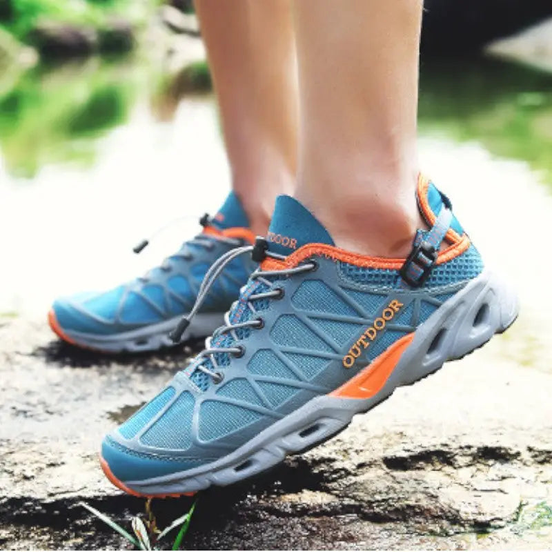 Trekking-Wanderschuh