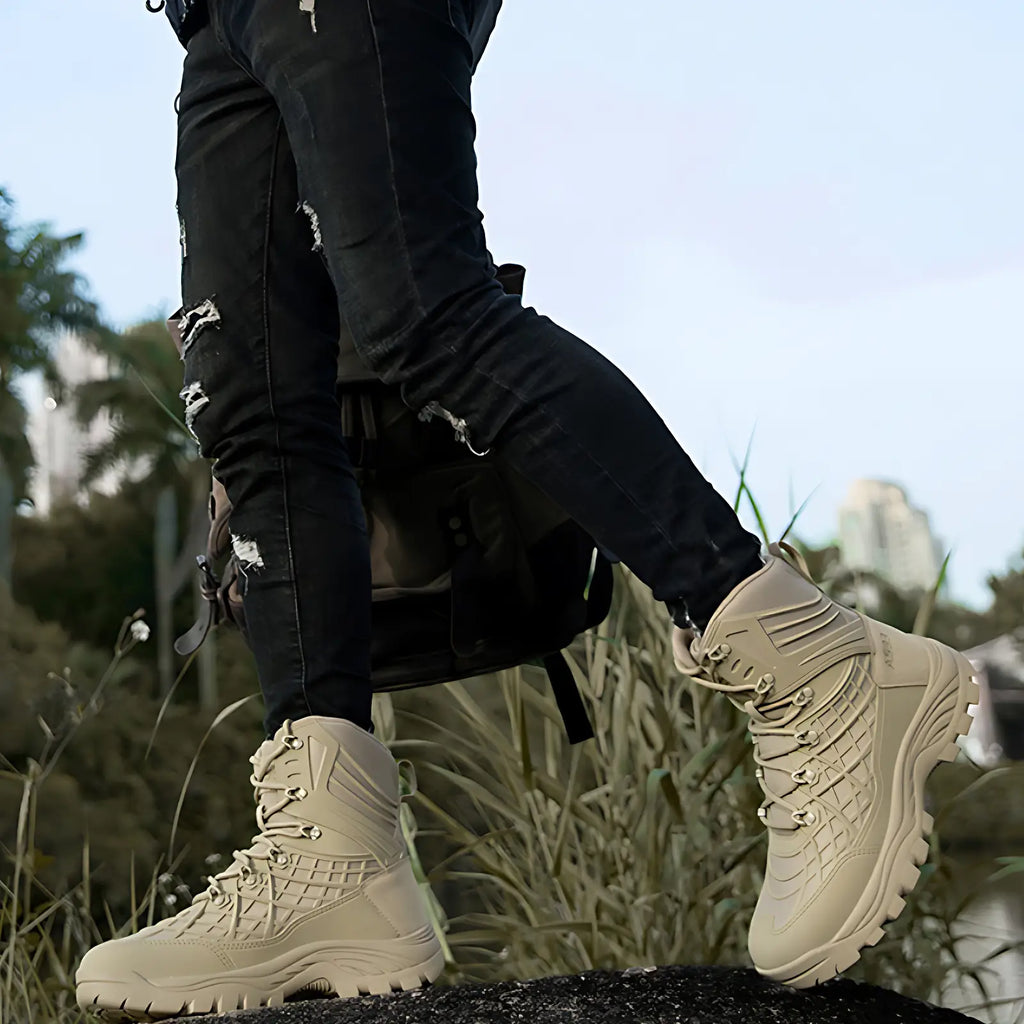 Französischer Militärschuh