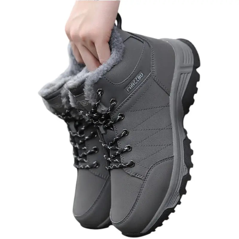 Winterwanderschuh