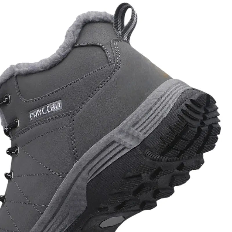 Winterwanderschuh