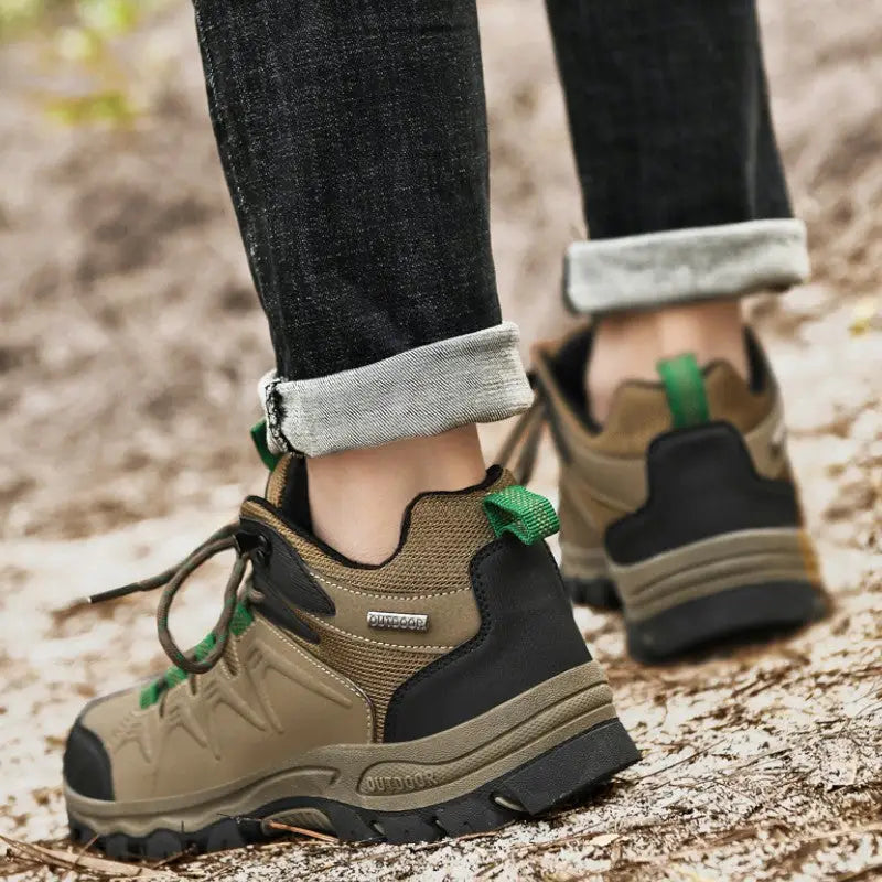 Atmungsaktiver Wanderschuh