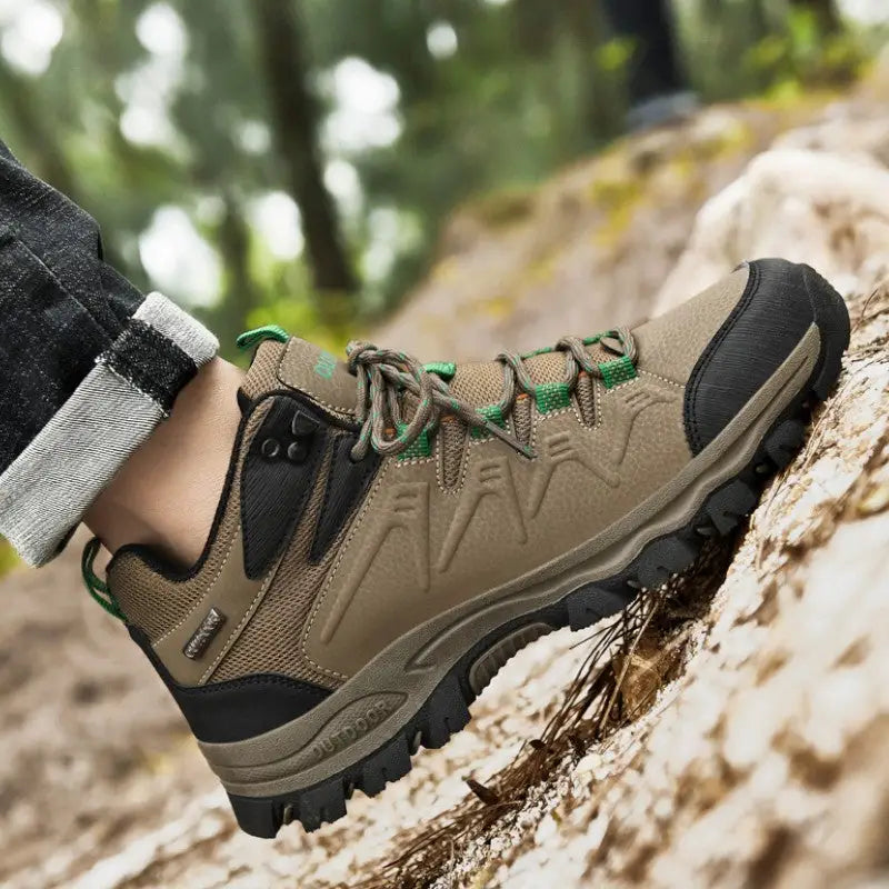 Atmungsaktiver Wanderschuh