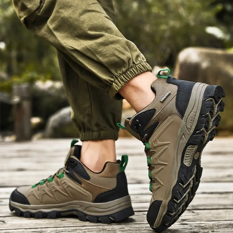 Atmungsaktiver Wanderschuh