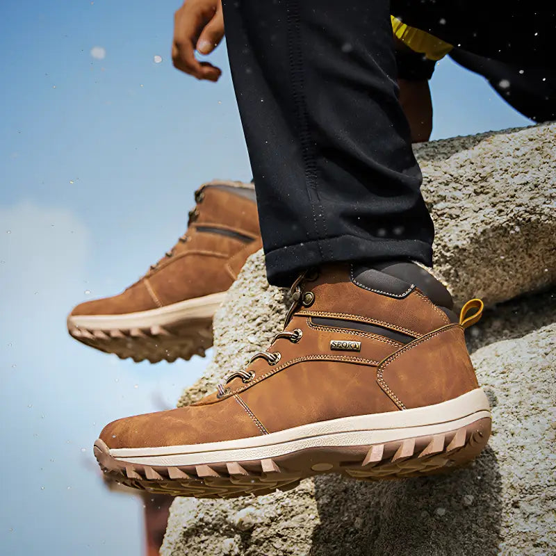 Wanderschuhe gefüttert