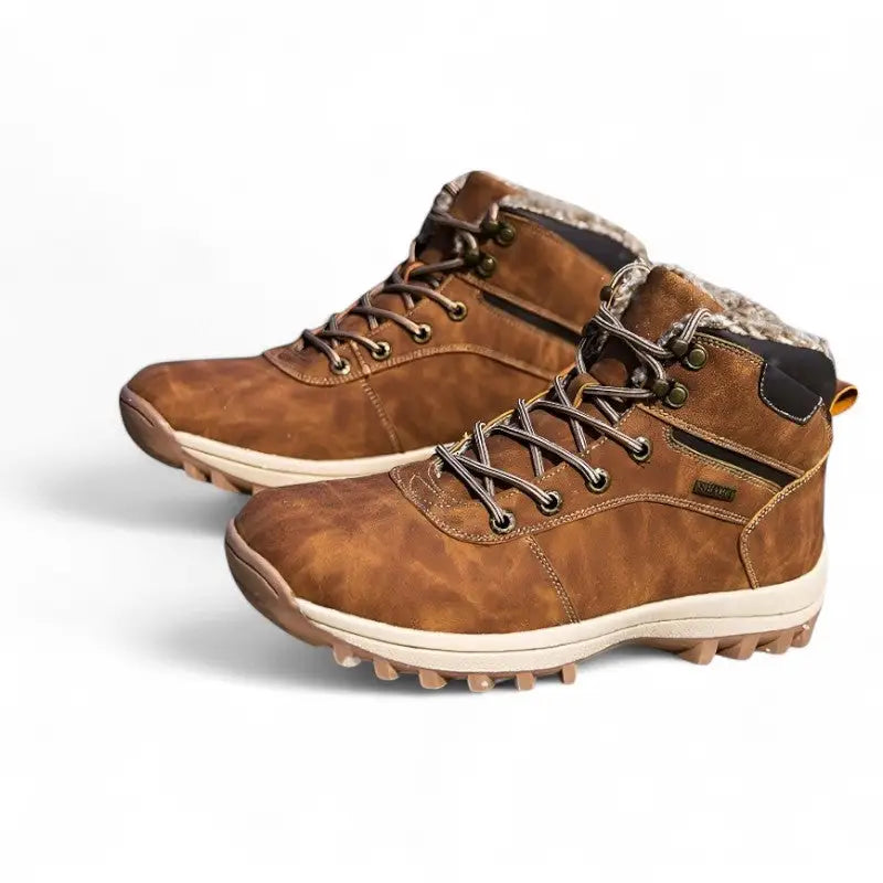 Wanderschuhe gefüttert