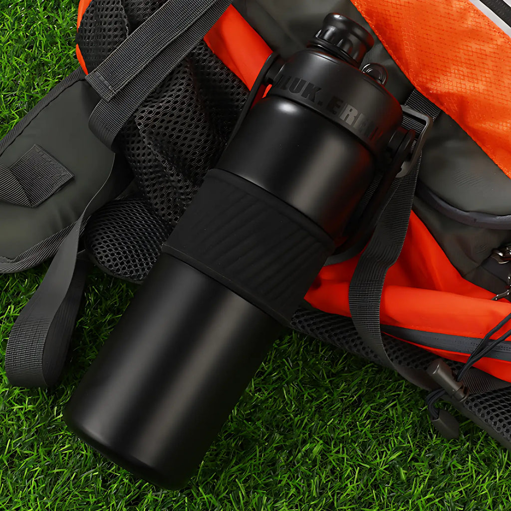 Isolierte Sport-Trinkflasche