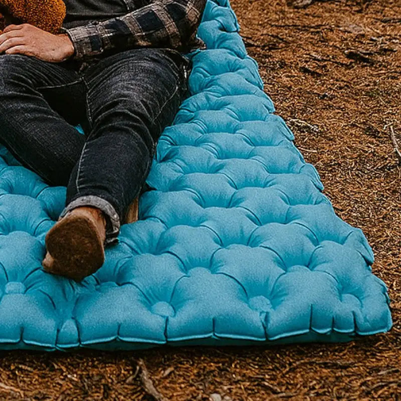 Selbstaufblasende Doppel-Campingmatte