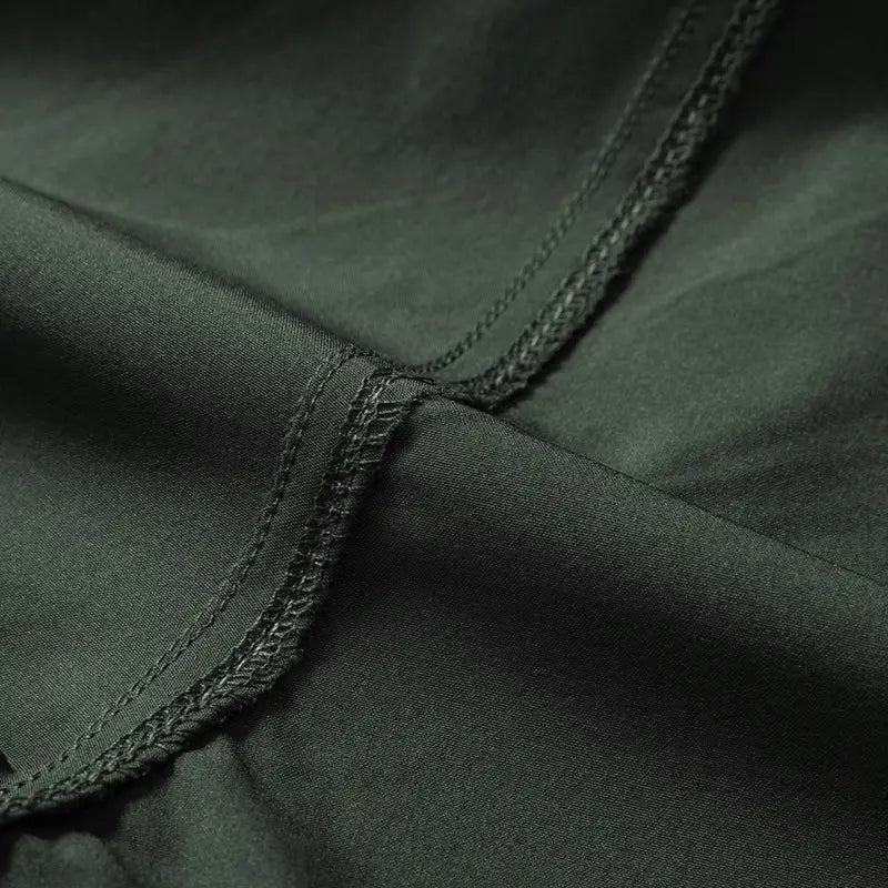 Trekkinghose Herren Grün - Lifestyle-Ansicht