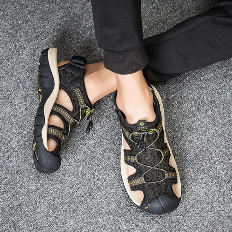 Geschlossene Trekkingsandalen Herren