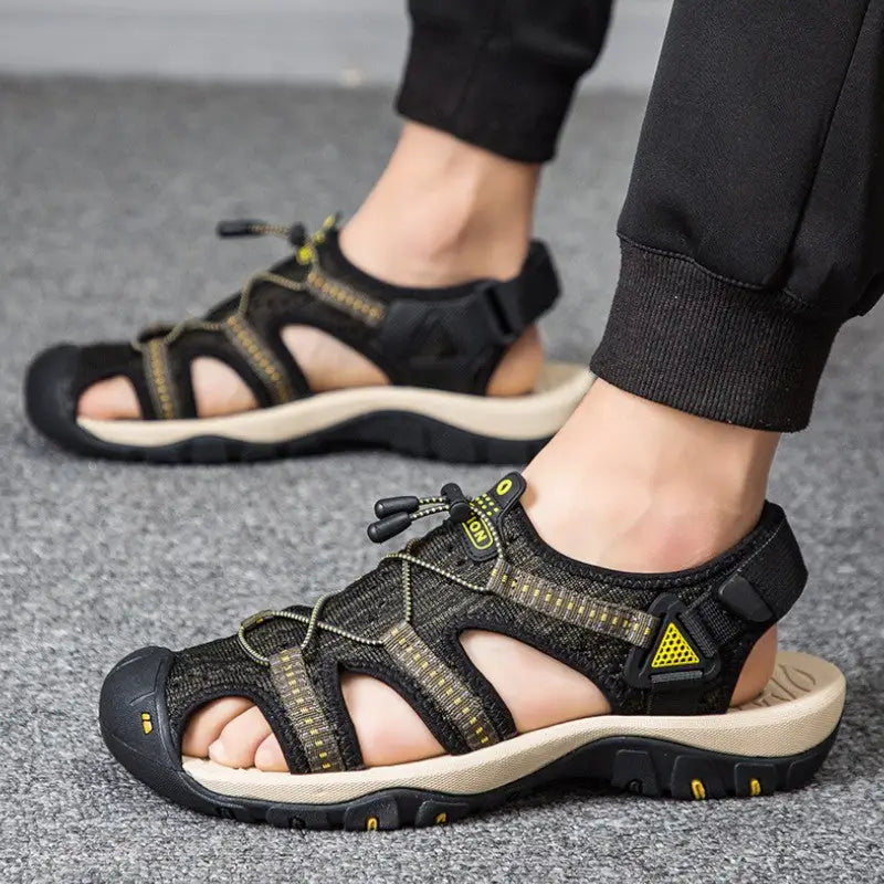 Geschlossene Trekkingsandalen Herren