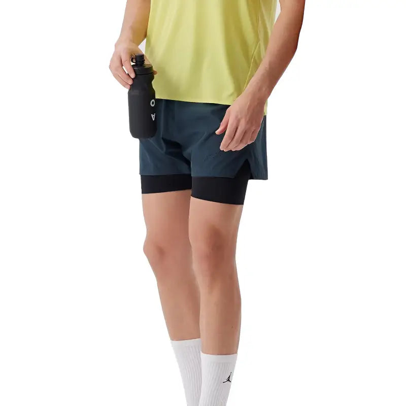 2 in 1 Wandershorts – Lifestyle-Ansicht