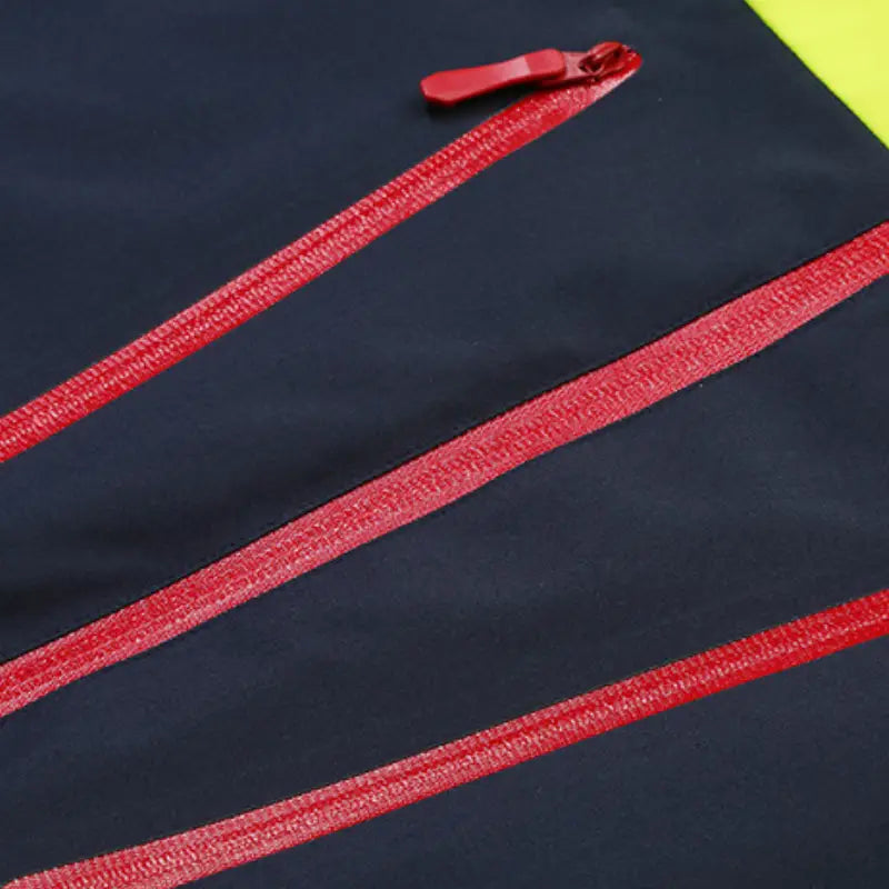 Wanderjacke Signalfarbe